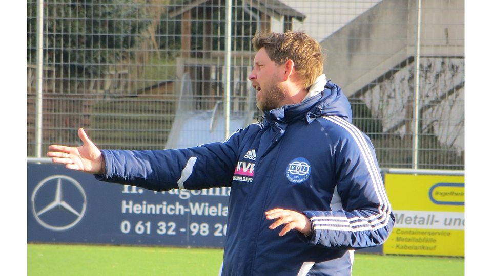Frei-Weinheims Trainer David Klose kann mit der Leistung seiner Mannen derzeit vollauf zufrieden sein. F: Marth
