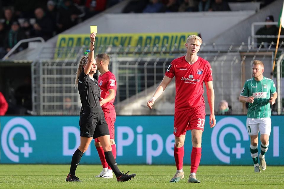 Raphael Schifferl sah gegen den VfB Lübeck seine fünfte gelbe Karte.