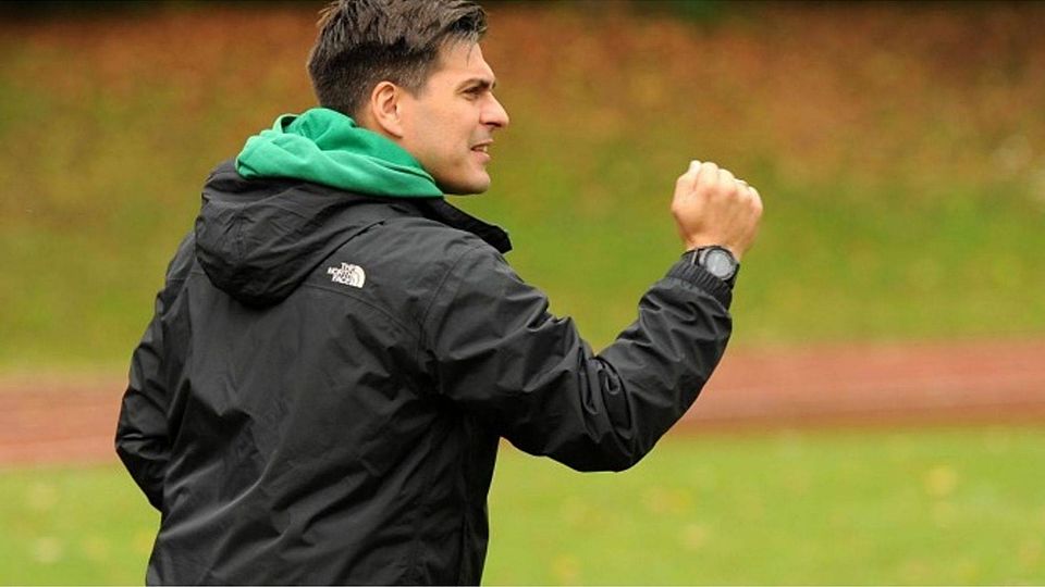 Hofft auf einen Dreier gegen den TSV Eriskirch: SVO-Trainer Furat Yenidogan Foto: far
