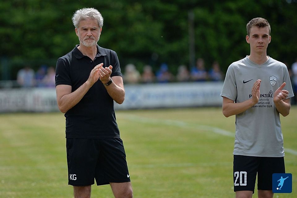 Applaudiert künftig den Spielern von Rot-Weiß Wittlich: Karl-Heinz Gräfen (links).