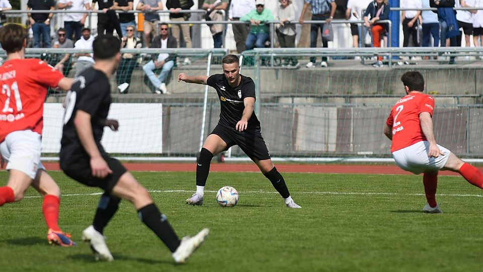 Der nächste Verletzte: Ohne Kenan Numanovic (Mi.), der mit Oberschenkelproblemen ausfällt, geht der TuS Geretsried in sein letztes Heimspiel gegen den FC Schwabing.