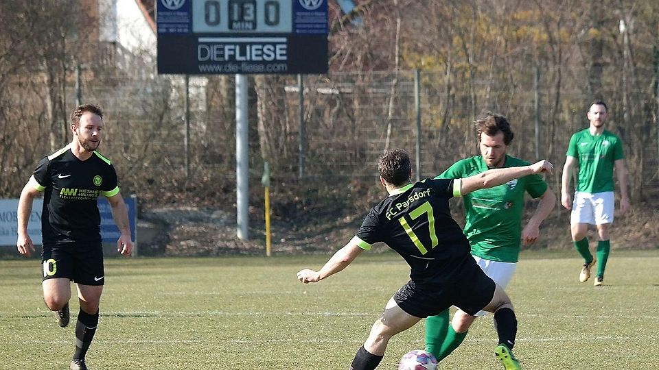 Klassenerhalt sicher: Der FC Parsdorf gewinnt gegen den FC Ebersberg und bleibt in der Liga.