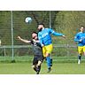  Pedram Afrooghi und Co. vom FSV Braunfels können aufatmen. Dank seines Tor des Tages gewinnen die Schlossstädter 1:0 gegen den VfB Wetter und können eine weitere Saison in der Gruppenliga planen. (© Lea-Marie Kuhn) 