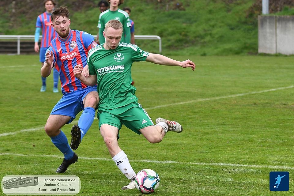 Der WSV und Klosterhardt spielen in der U19-Niederrheinliga. Der WSV und Klosterhardt spielen in der U19-Niederrheinliga.