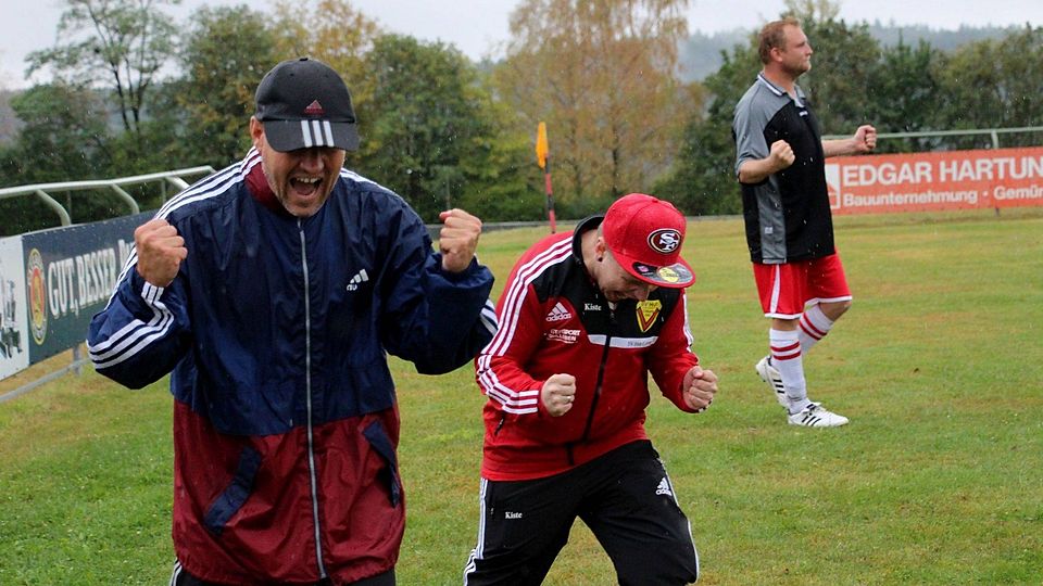 F: Matzke Erleichterung nach dem Abpfiff!