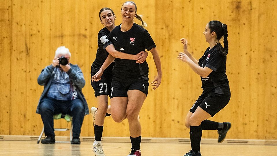 Wer wohl Nachfolger von den amtierenden Hallenmeisterinnen aus Differdingen wird?