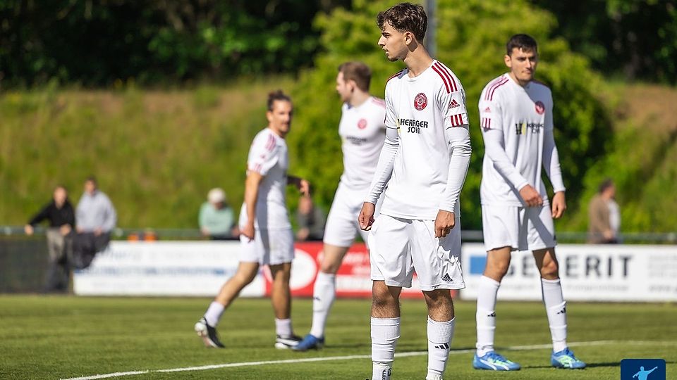 Langenfeld spielt gegen den SV Solingen.