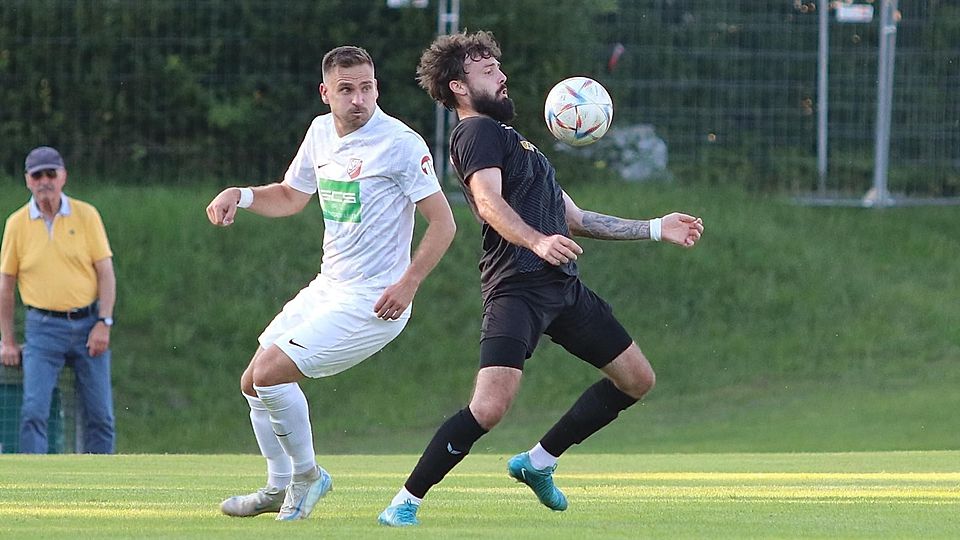 Mit breiter Brust ins Aufsteigerduell: Lukas Kellner ist vor der Partie gegen den FC Schwaig einer von vier Rückkehrern in den Kader des TuS Geretsried.