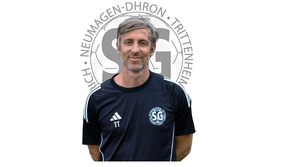 "Die Liga ist in diesem Jahr total eng", betont Timo Toppmöller