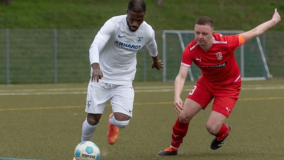 Mohammed Abubakari (links) im Trikot des FC Heitersheim.