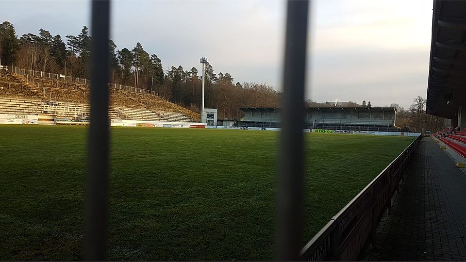 Ein Fußballtempel mit großer Vergangenheit: Das Waldstadion ist das offensichtlichste Relikt des SC Weismain, der während der Saison 2003/04 seine Mannschaft zurückziehen musste.