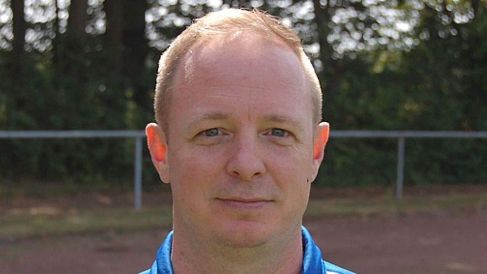 Trainer Kevin Hahn ist bei seinem Ex-Klub SV Glehn zu Gast.
