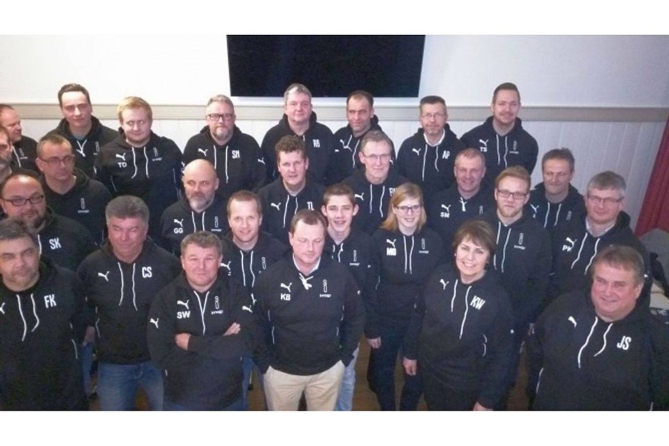 Die Trainer der JSG Dielfen-Weißtal werden von einem umfassenden Funktionsteam unterstützt. Foto: Verein