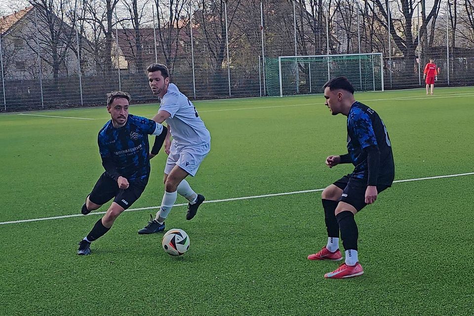 Kapitän Dominik Schwankl und Nikola Sirovec steht am Samstag Mittag eine intensive Auswärtsfahrt bevor.