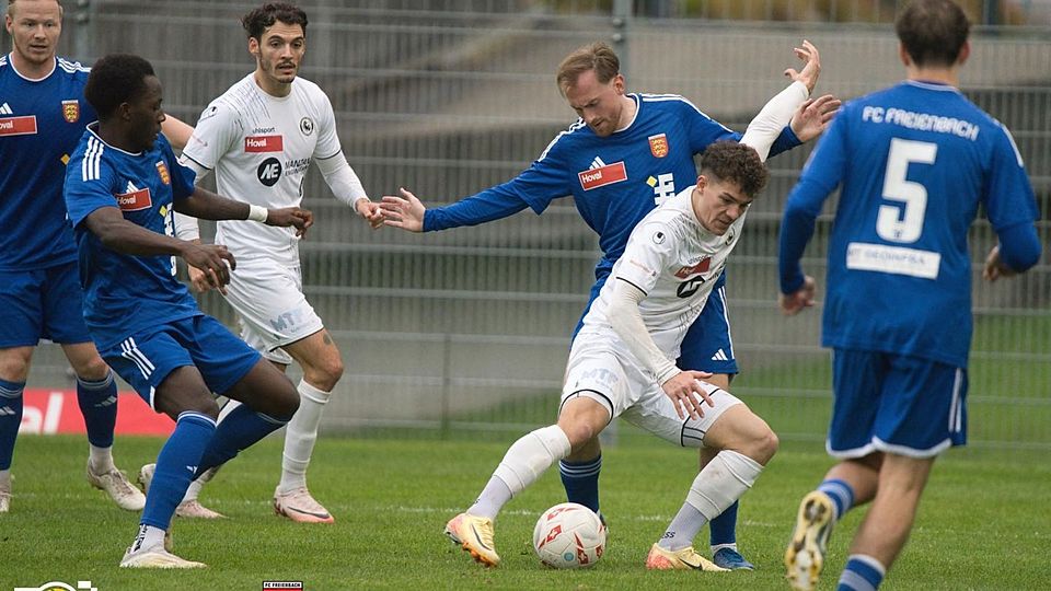 Mit einem souveränen 4:0-Erfolg gegen Aufsteiger SV Schaffhausen hat der FC Freienbach eindrucksvoll auf die Siegerstrasse zurückgefunden.