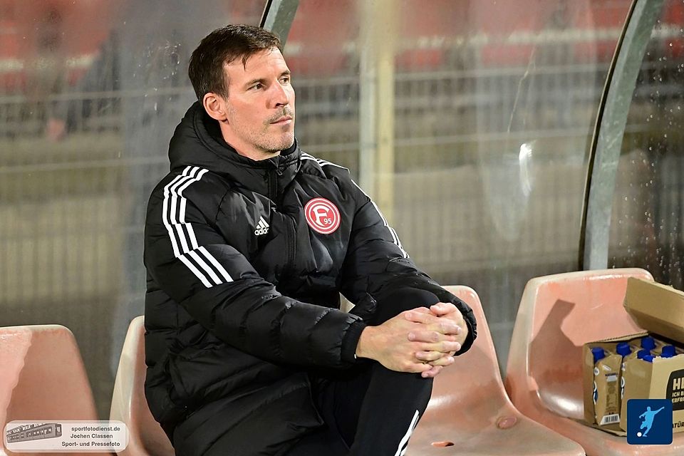Jens Langeneke trainiert Fortuna. 