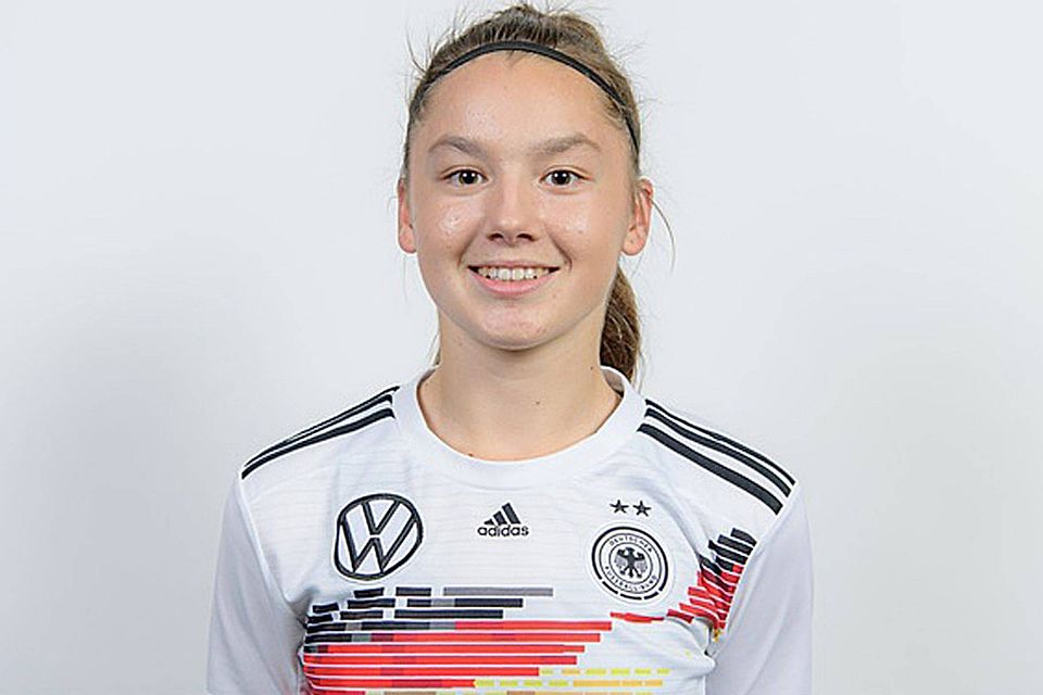 Mit dem Wechsel vom FC Memmingen zum FC Bayern München macht Junioren-Nationalspielerin  Sonja Lux den nächsten logischen Schritt in ihrer Karriere.