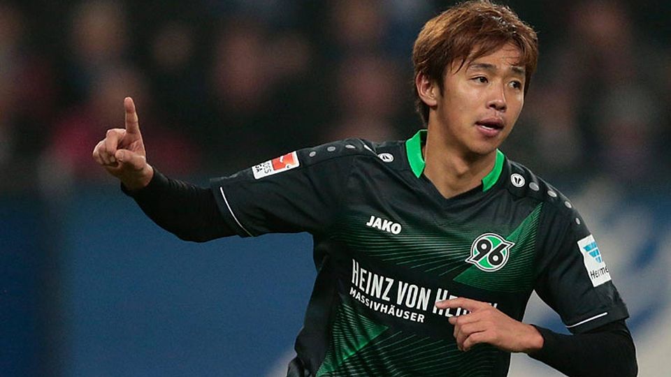 96-Profi Hiroshi Kiyotake hat sich am Montag im Mannschaftstraining des japanischen Nationalteams am rechten Fuß verletzt. Bild: Getty Images
