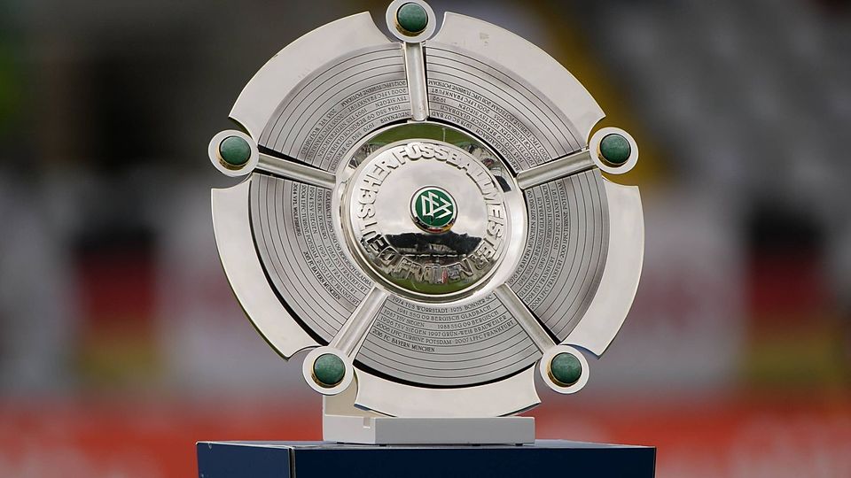Eine Meisterschale gibt es zwar in der Reserverunde der A-Klasse Landshut nicht, dennoch steht der SV Gündlkofen II bereits als Champion fest 