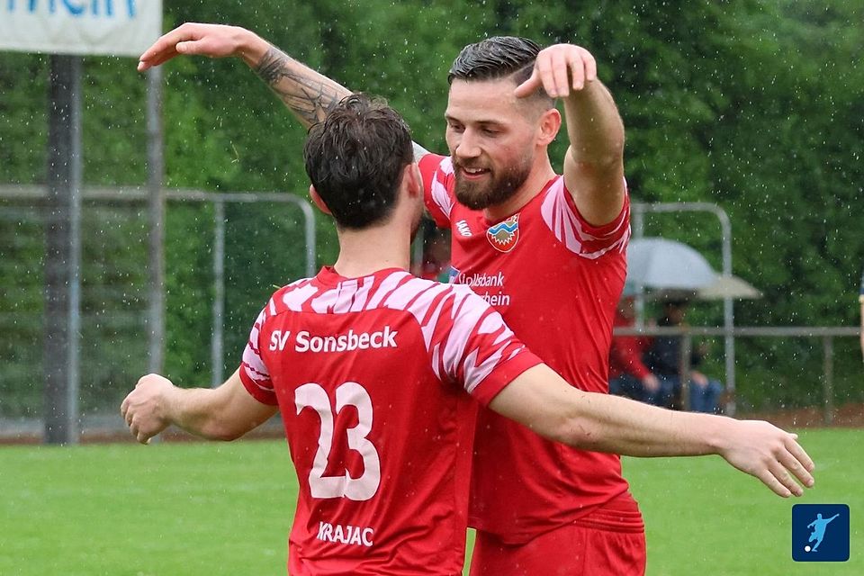 Sonsbeck springt für den Moment auf Platz zehn.