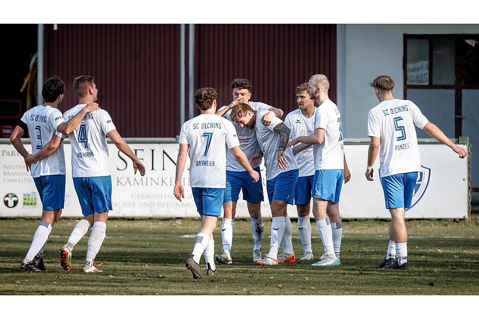 Die Fußballer des SC Olching.