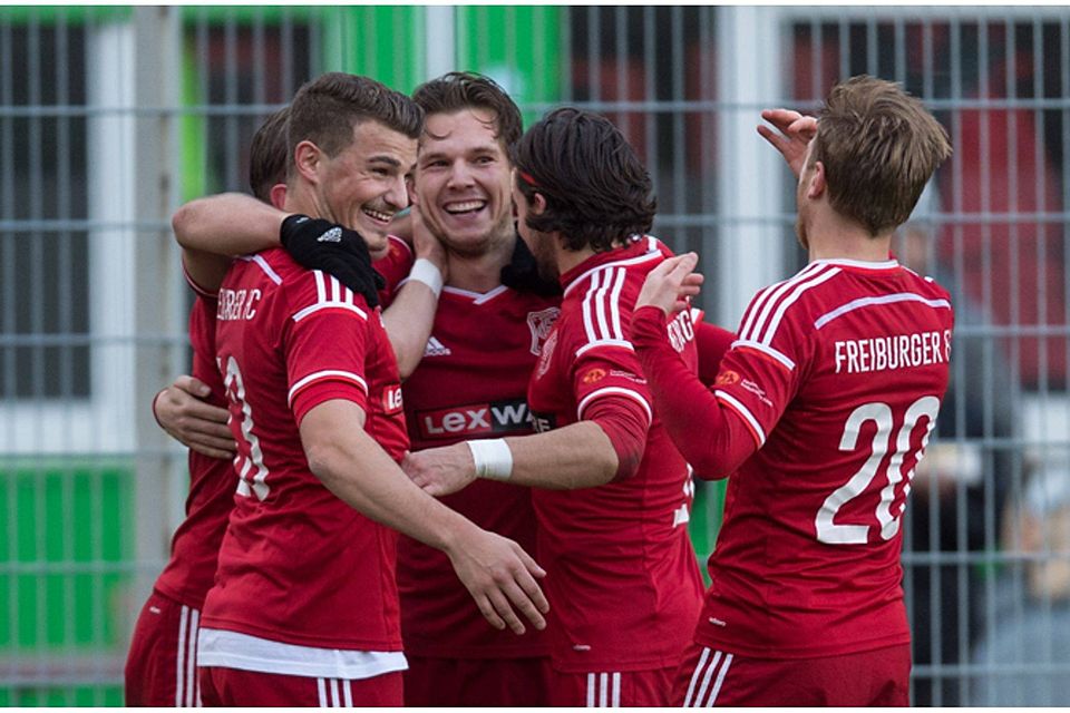 Deutlich mit 3:0 schlug der Freiburger FC den FC Nöttingen | Foto: Patrick Seeger