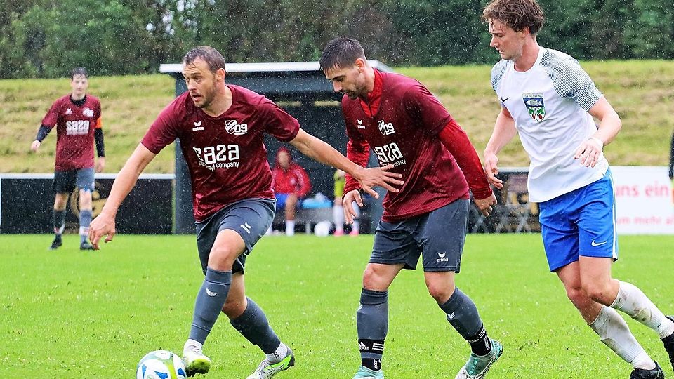 Bereit für die Relegation: Mujo Causevic (l.), Anes Besic und die gesamte Spielgemeinschaft wollen in die Kreisklasse.