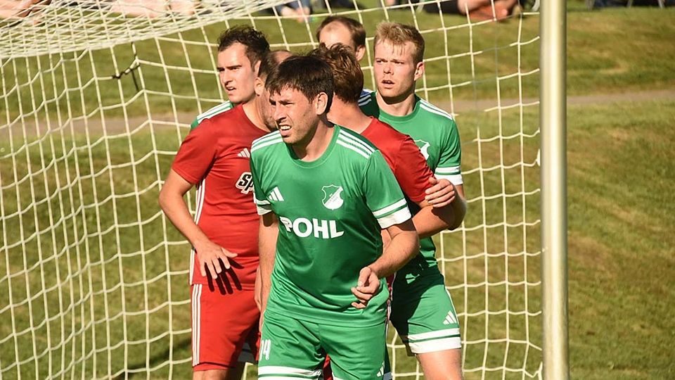 Auf den Präsi ist Verlass -Torben Paulsen bereitete den dritten Treffer vor.