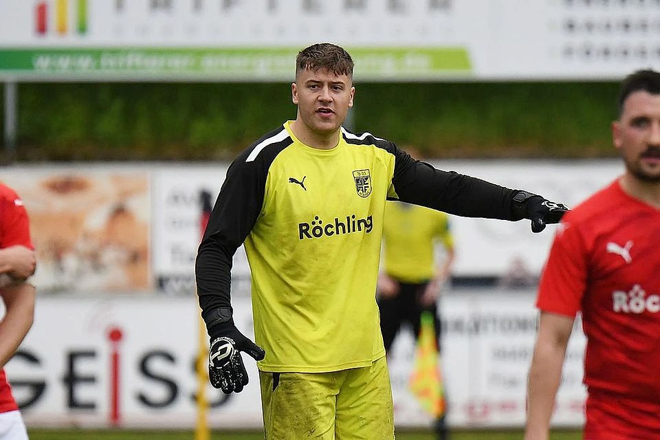Streift sich künftig wieder das Torwarttrikot des TB 03 Roding über: Johannes Herrnberger.