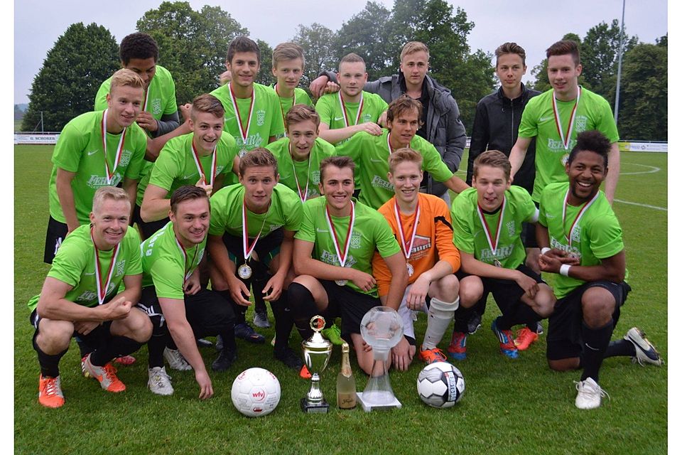 Die A-Jugend des TSV Berg ist Bezirkspokalsieger 2015. privat