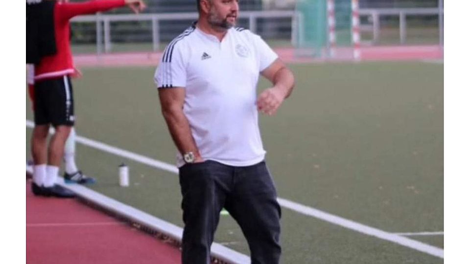 Akgüney Coach Seyfi G. 