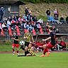 Der FC Sturm Hauzenberg (dunkle Trikots) hielt die DJK Vornbach mit 3:0 in Schach 