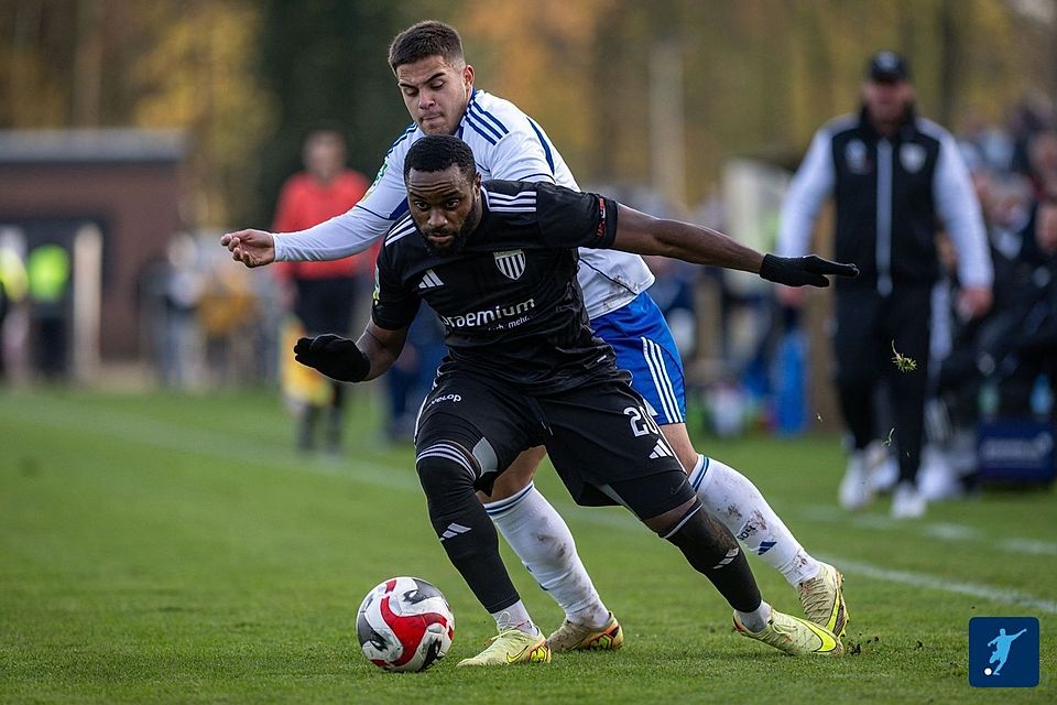 S04 verspielt noch Führung. 