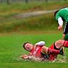 Die Hobbyfußballer hatten am Wochenende nicht nur mit dem Gegner zu kämpfen, sondern auch mit den Wassermassen, die vom Himmel fielen. Wie hier in der Partie SG Prag/Fürsteneck gegen den FC Obernzell-Erlau II.