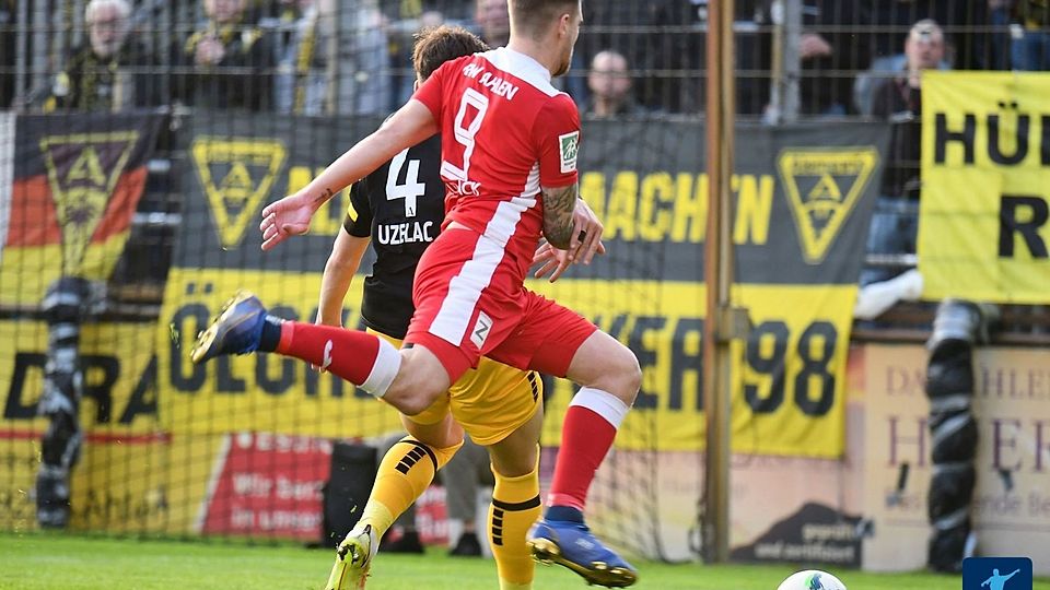 RW Ahlen (in Rot) und Alemannia Aachen werden in der anstehenden Regionalliga-Saison wieder am frühzeitigen Klassenerhalt arbeiten.