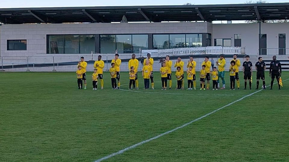 In Schieren freut man sich über die Tabellenführung