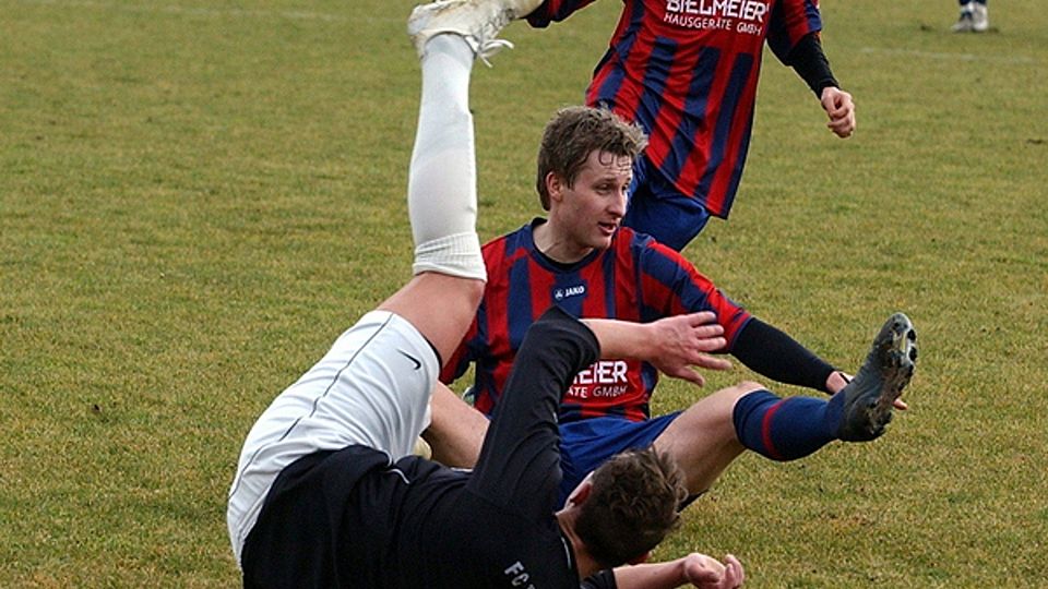 Kampf war Trumpf in Tegernheim.  Foto: Meier