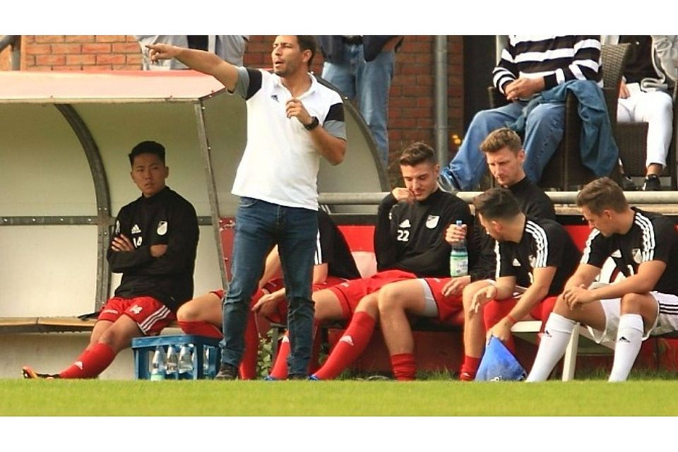 Oberliga-Absteiger SC Hauenstein steht für die Hassia und Trainer Nelson Rodrigues auf dem Spielplan, der unter der Woche in Alzey 2:1 gewann. „Die sind positiv eingestimmt“, warnt Rodrigues vor einem motivierten Gegner. Archivbild: Wolff