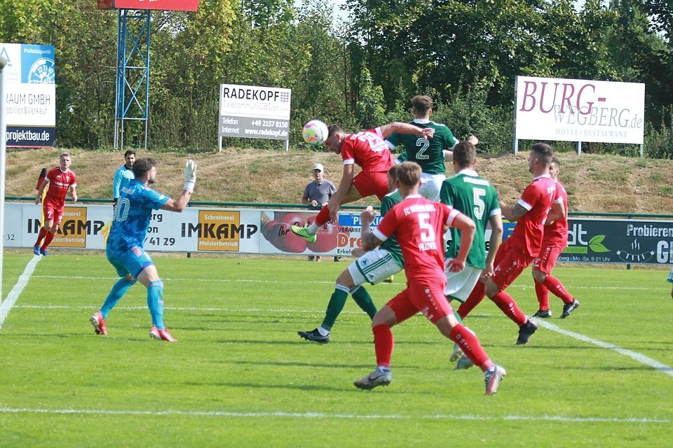 Der FC Wegberg-Beeck setzt auch in Bergisch Gladbach auf seine offensiven Qualitäten.