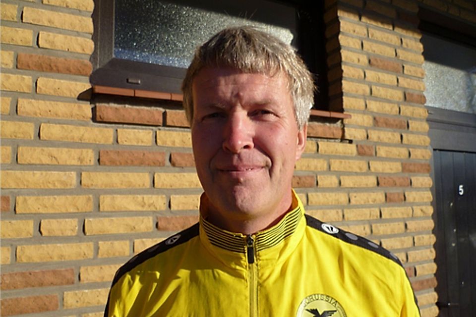 Ein Wunder konnte auch Veens "neuer alter" Trainer Theo van bebber in einer Woche nicht vollbringen.