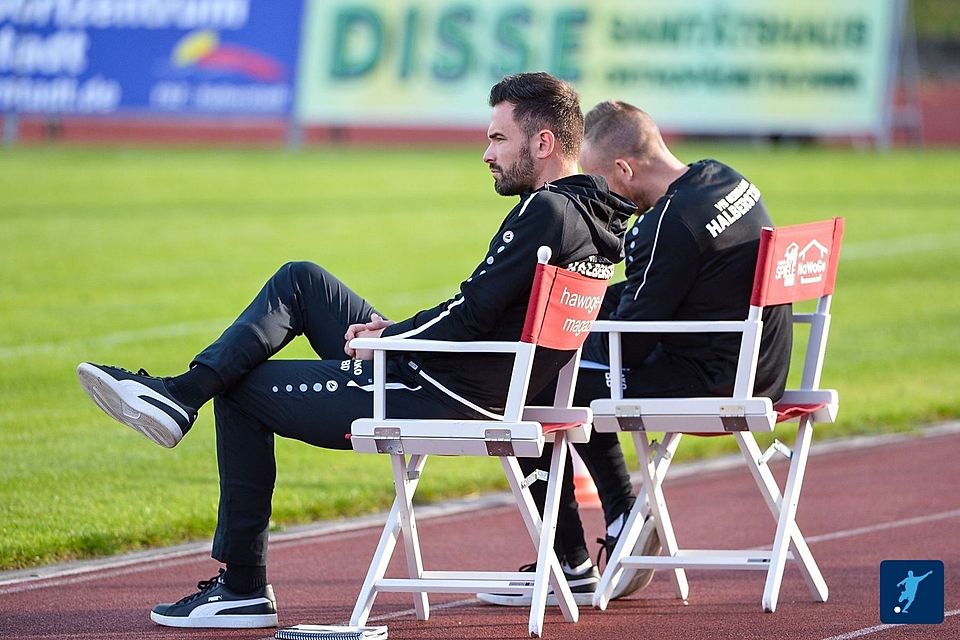 Auf dem freigewordenen Trainerstuhl von Benjamin Duda sitzt künftig wieder Andreas Petersen.