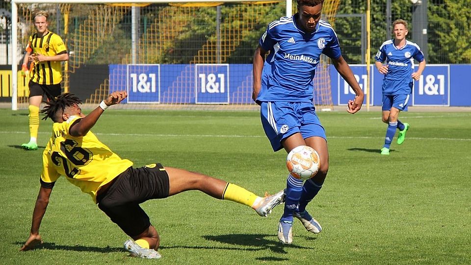 Schalke 04 holt beim BVB ein 3:3.