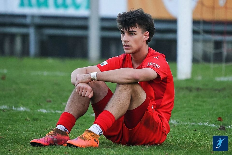 Enttäuschung bei David Günes und den Memmingern nach der 0:1-Heimpleite gegen Eichstätt.