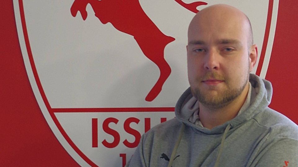 Marvin van Stuijvenberg ist Co-Trainer des SV Issum.