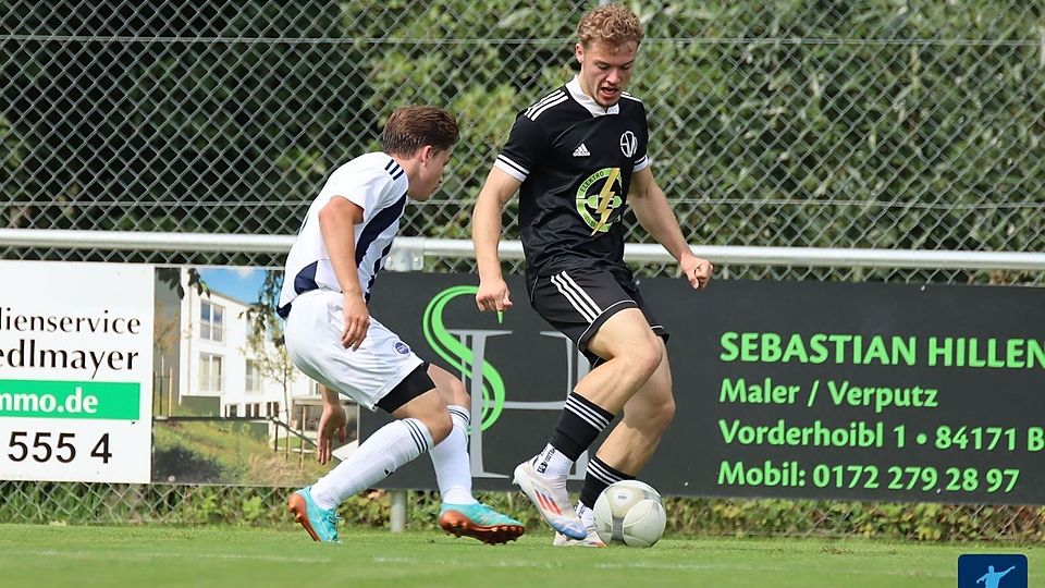 Hannes Karl gehörte gerade im ersten Durchgang zu den Aktivposten beim SV Neufraunhofen II. Ein Tor wollte dem Jungspund aber nicht gelingen.
