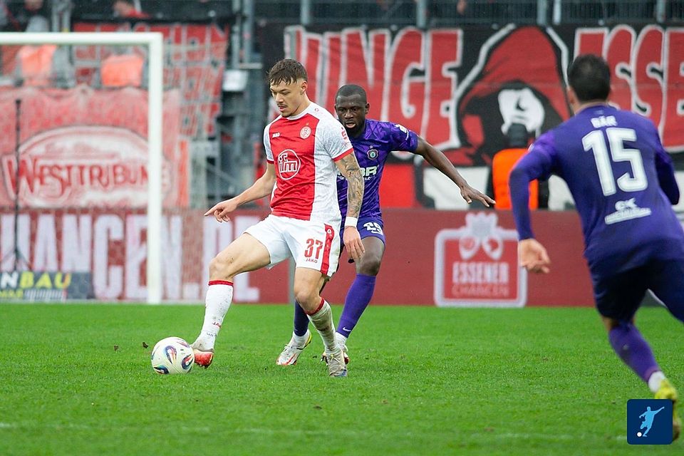Jannik Hofmann steht nun bei RWE unter Vertrag. Jannik Hofmann steht nun bei RWE unter Vertrag.