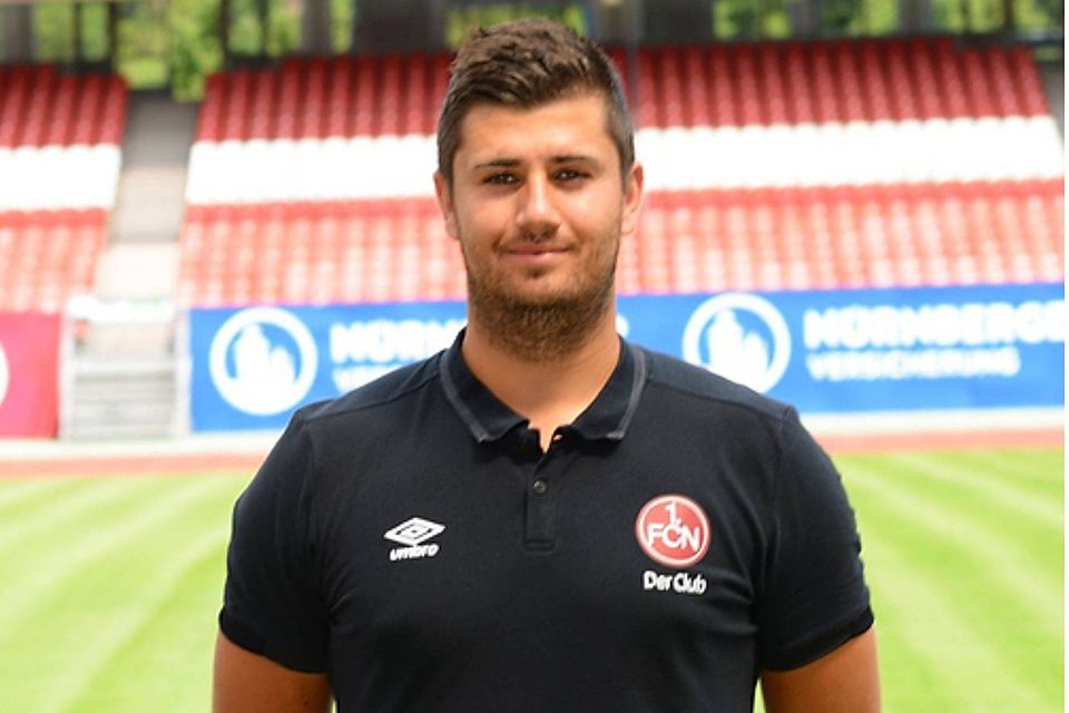 Peter Gaydarov wird auch in der kommenden Spielzeit die U17-Bundesligajunioren des 1. FC Nürnberg unter seinen Fittichen haben.