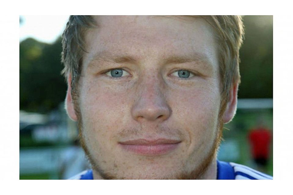 Björn Ecklon ist Torhüter beim SV Bad Heilbrunn.