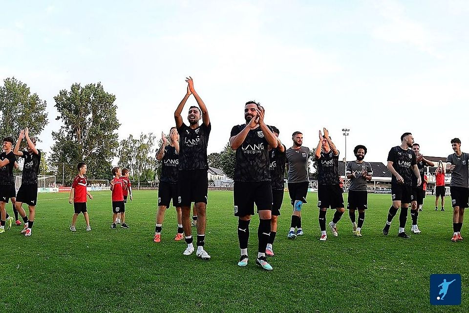 Jubelnde Stadeln-Spieler - gerade zu Saisonbeginn ein gewohntes Bild.