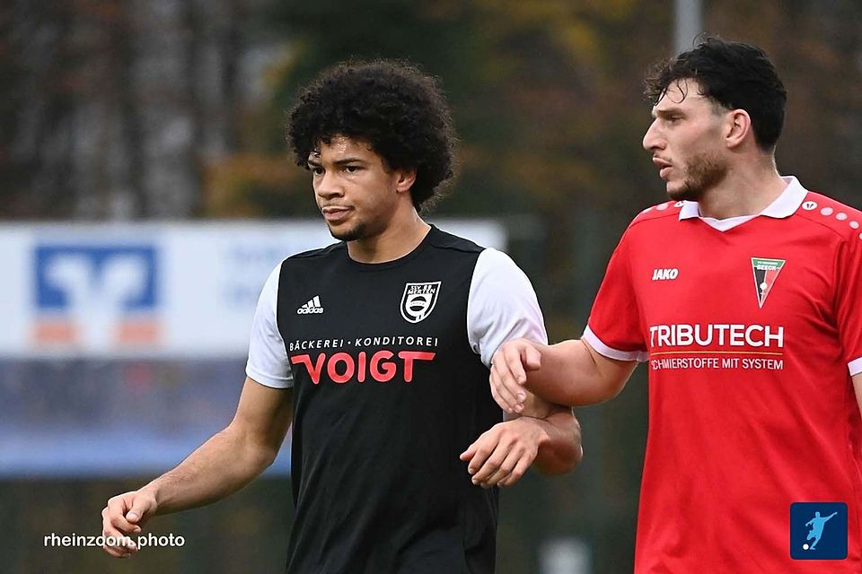 Eliot Albert (li.) wird im Spiel gegen den FC Wegberg-Beeck gesperrt fehlen.